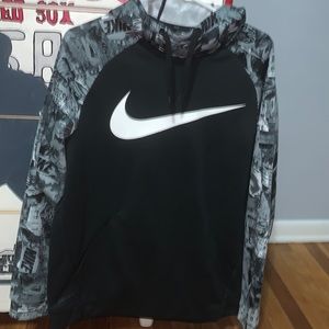 Men’s Medium Black, Gray, and White Nike Dri-Fit Hoodie